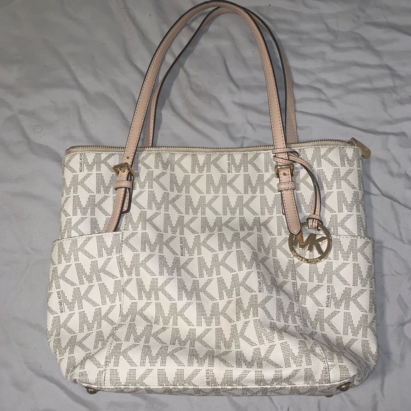 Michael Kors Handbags - Michael Kors Vanilla monogram Bag